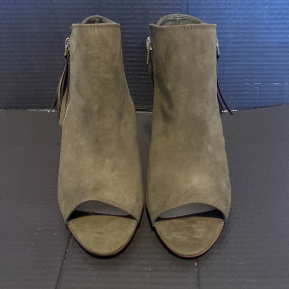 JusrFab peep toe/ heel booties - Picture 2 of 5